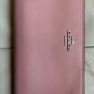 Coach Pink Leather Long Wallet Clutch– Pre-Owned
